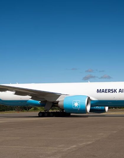 BOEING 777F MAERSK AIR CARGO OY-MAC  –  Herpa 538305