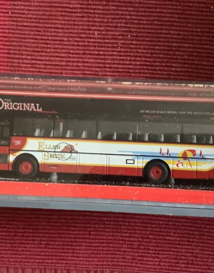 ELLEN SMITH  Van Hool – OOC 42724