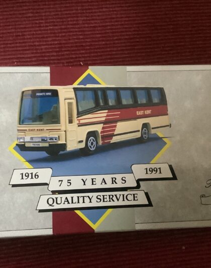 East Kent Plaxton Coach –  Corgi 91912   pre owned