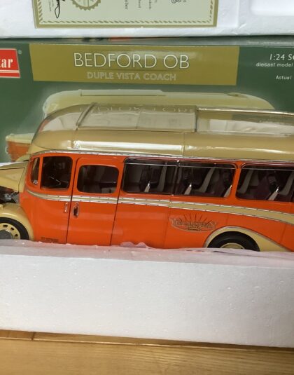 Yelloway Bedford OB – Sunstar 1:24 Scale