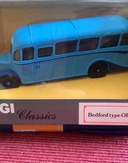 Tours Isle of Man  Bedford OB  1:50 Scale. – -Corgi 97100