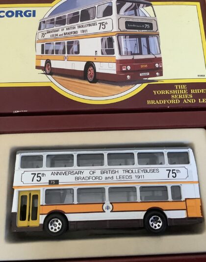 Yorkshire Rider Bradford and Leeds Metrobus – Corgi 91853 pre owned