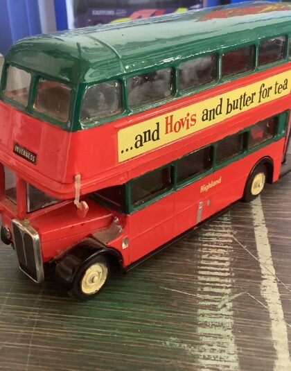 Highland RT  REPAINT –  Solido 1:50 Scale