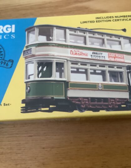 Dundee fully closed Tram –  Corgi 36702