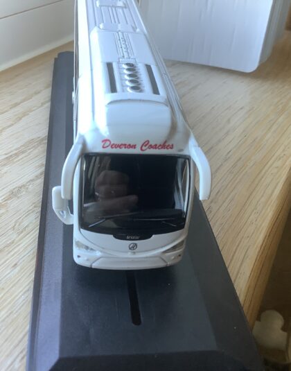 Deveron Coaches IRIZAR I6 -Oxford Diecast 